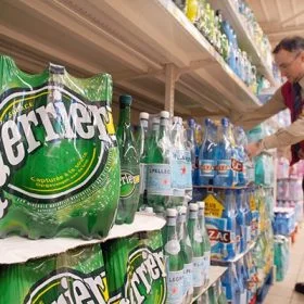 Perrier Sparkling Natural Mineral Water Cans 250ml - antwerp wholesale drinks distributors online