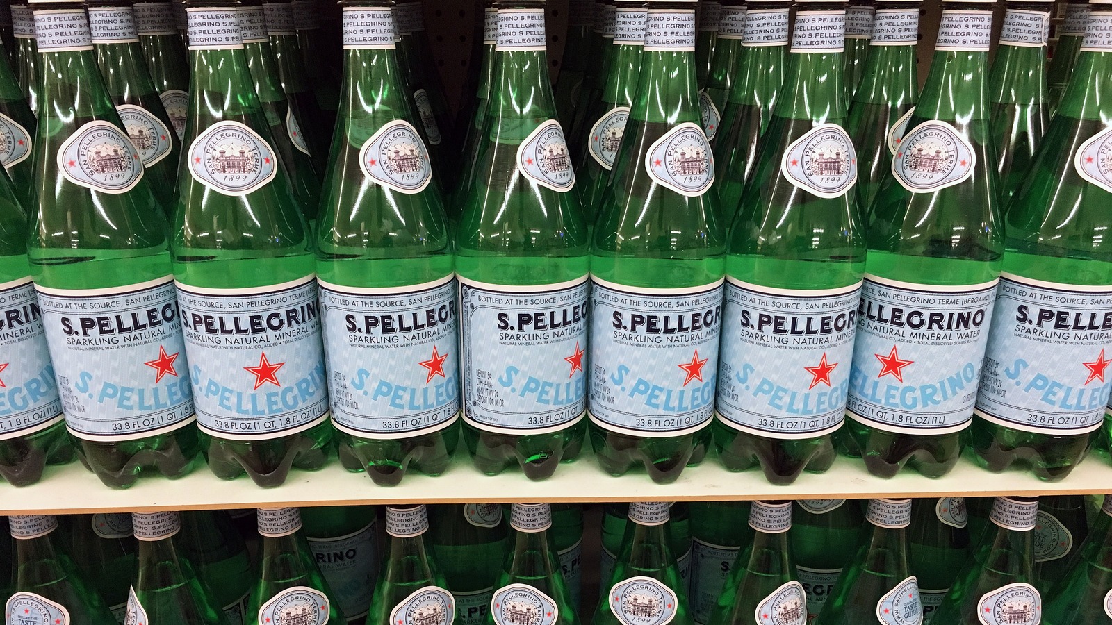 San Pellegrino Water Wholesale 330 ml , 500 ml , 750ml for sale - Italian Sparkling Water & Beverages Suppliers Online